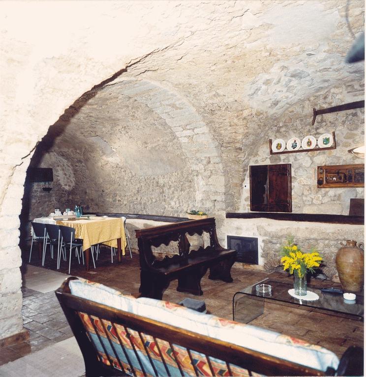 Il Borgo Agriturismo Ferentillo Exteriör bild